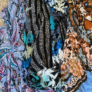 Bundle of vera Bradley scarves